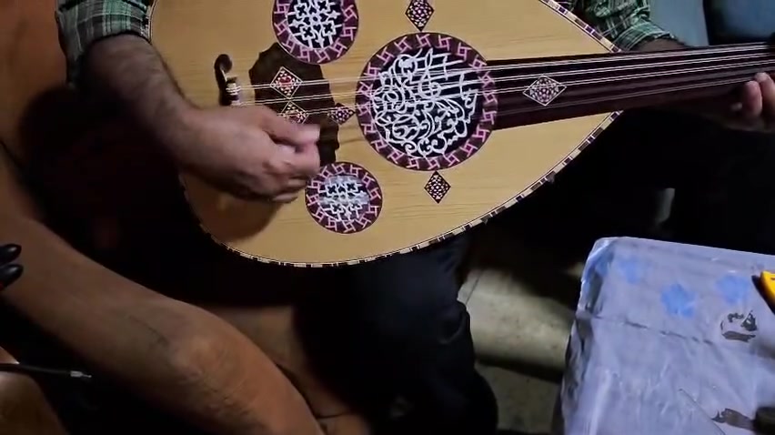 عود عراقي • نضيف جدا • عبد المعين جواد