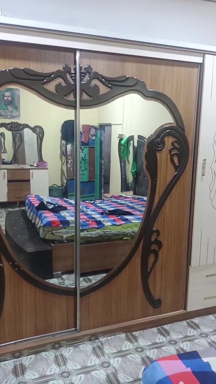 غرفه تركيه للبيع 
السعر 500 وبيها مجال 
مكاني بصره زبير 
الاتصال ع هاذا رقم 
***********
تواصل وتساب فقط
