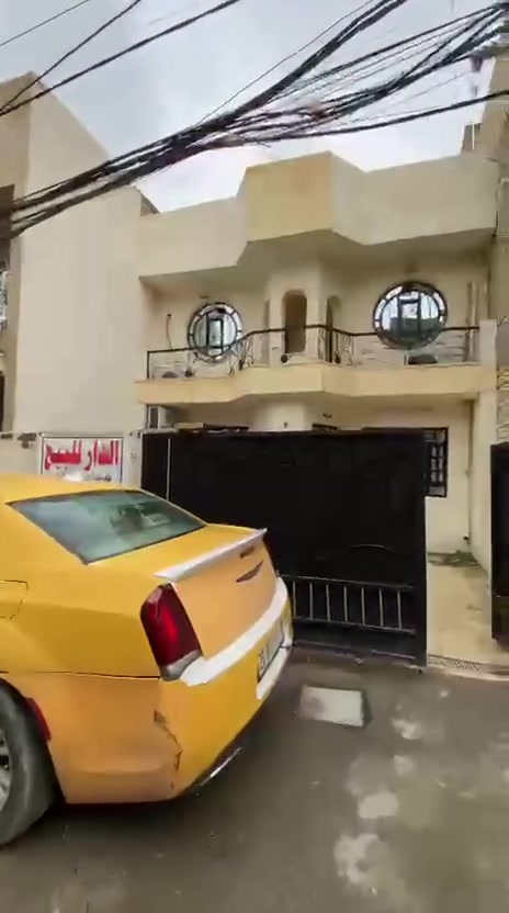 بيت للبيع بحي تونس 🏡
١٥٠ متر | زراعي سند ٢٥ طابو صرف 
واجه ٧.٥٠ ونزال ٢٠
كراج سيارة + حديقة 🌳

الطابق الأرضي: استقبال ومطبخ وحولي وغرفة نوم وخدمات ومخزن ومناور تهوية عدد ٣
الطابق الثاني: ٣ غرف نوم وخدمات وسطحين

عرض الشارع ١٠ متر
موقع ممتاز بنفس فرع السكني وقريب من شارع العام والخدمات 📍

السعر: 330 وبي مجال للستفسار *********** مكتب اراي العقار
