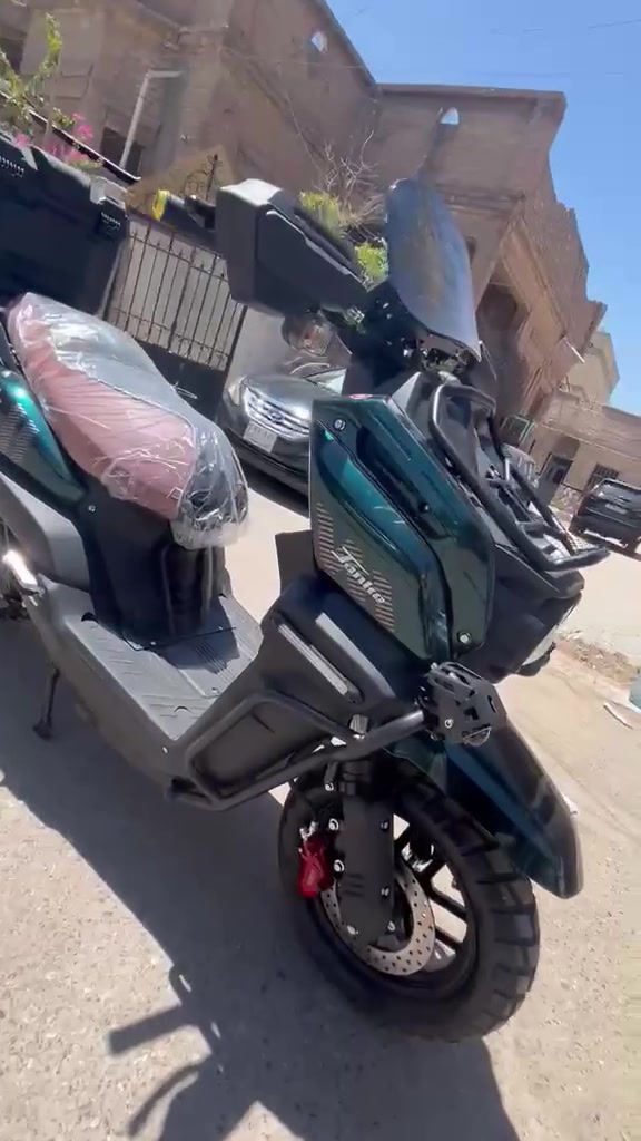 السلام عليكم
دراجه اباجي احدث نوعيه موديل 2026 لون زيتوني 
سويج 🗝 
بصمه 🗯
كارت 🖱
تشغيل عن بعد 😍
اشاره يمين يسار ◀️▶️
دبل اشاره 🧷
لايت عالي ناصي 🔦
رماش 🔦
صندوق عدد 2 
نظام p بارك 
نظام R رجوع للخلف 
تمشي 100 كيلو متر حقيقي 
ملف 3000
اتصال بلوتوث 
6 بطاريات 
زيروو الدراجه مماشيه 
مكفوله من الشخط والزلع الكسر 
مكفوله كفاله عامه 
السعر مليون و650 وبيهه مجال ووصل الشراء موجود 
للأستفسار *********** 
مكاني بغداد صليخ
