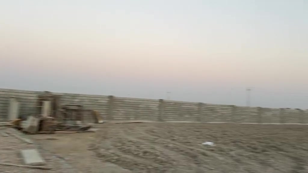 السلام عليكم دونم للبيع مسيج ومصروف علي واجهه 66  نزال  37 
 ماء ± كهربآء + شارع تبليط منطقه مخدومه 
العنوان  سبع البور  -/ البصام الارض باسمي ثاني يوم احولك 
الاستفسار / ***********
