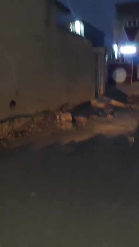 بيت ١٠٠ متر تجاوز سقف سندويش
رئاسة العبيدي معمل الغاز للاستفسار ***********
