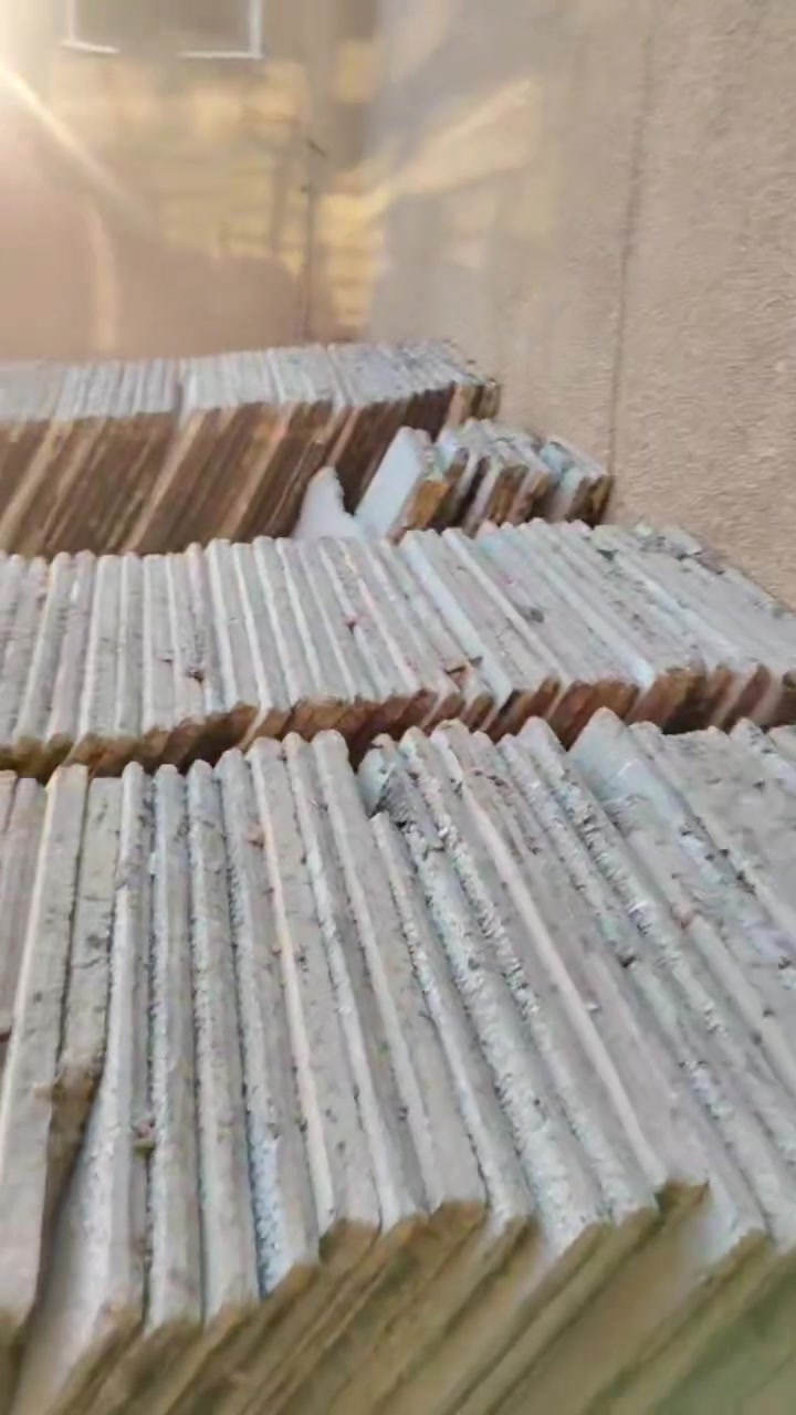 سلام عليكم شتايكر للبيع نضيف كلش وما مكسر سعر الشتايكره 3000 دينار وعندي زميج للبيع ***********
