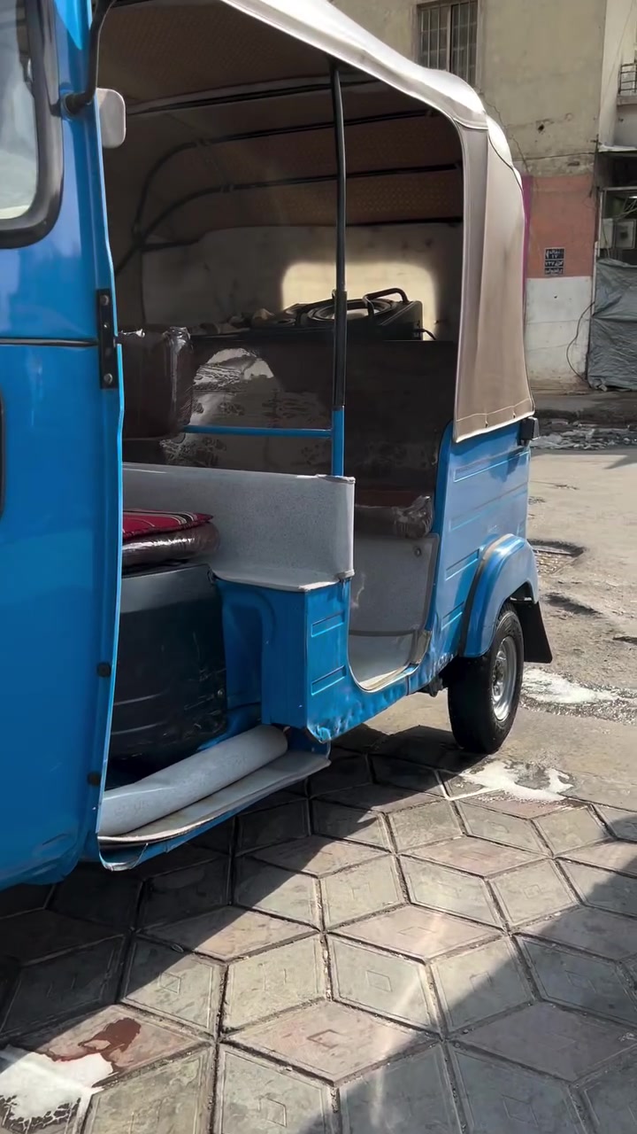 بغداد • توكتوك • اتصال