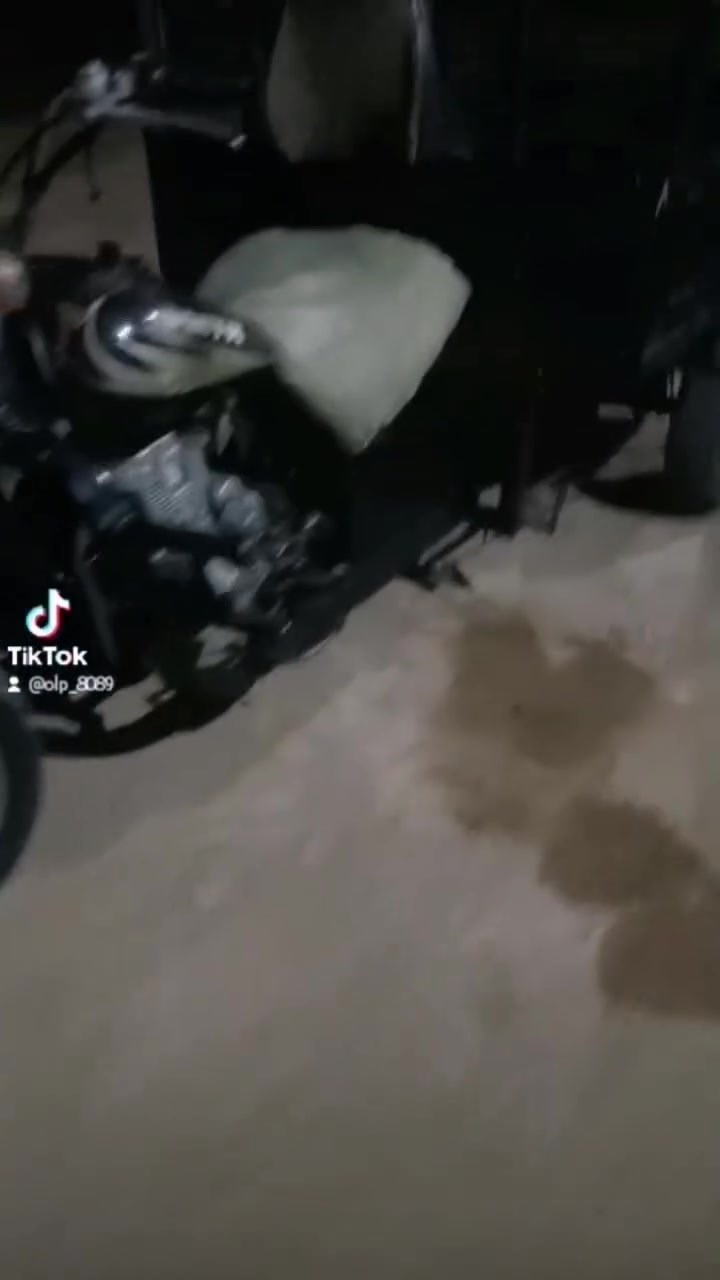 سلامن عليكم ستوته للبيع كلك او مراوس شعدك نزل شاصي بي هيج شي بسيط بل شخاطات مكينه جبرين نضيفه شوفت عينك كهربائيات شغاله كله سلف سعره 700وبيه مجال بسيط ابو 500اكفر بيك اذا تراسل رقمي***********
