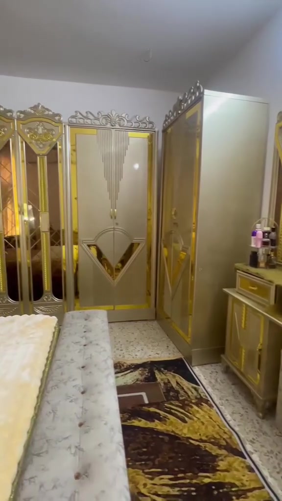 غرفه نوم للبيع شغل عراقي تصميم تركي تزكام السعر مليون و600  وبيه مجال الاستفسار خاص متواجد 
***********
