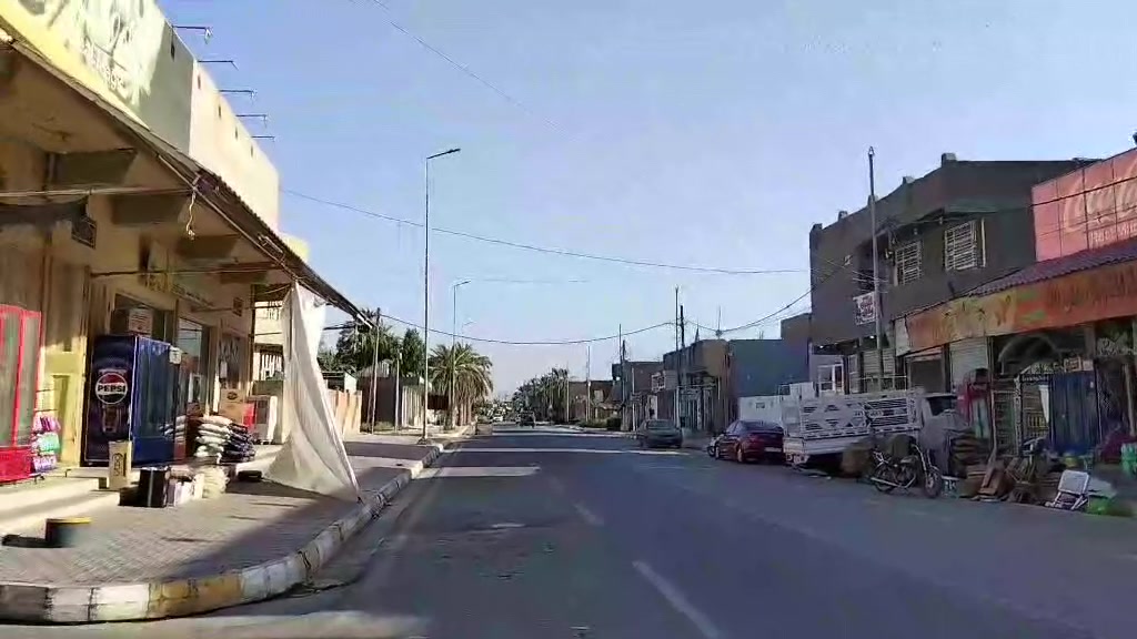 بيت للبيع المساحه100م قاطين القاط الأول يحتوي على استقبال مطبخ وحمام وصاله وغرفة نوم وصحيات ومنور
 والقاط الثاني يحتوي على غرفتين وحمام وصاله السعر خاص ***********
