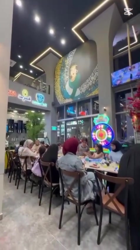 ورشات • منار للفنون • فود لاند
