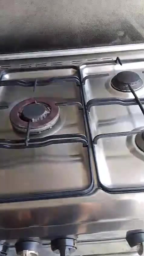 طباخ نضيف باله مكان بصر شرط فحص موجود وساب ***********

