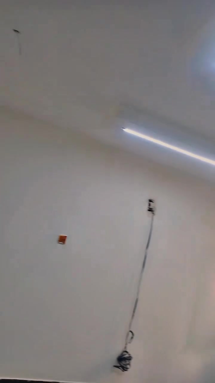عمل كافه الديكورات والاصباغ الداخليه والخارجيه والحديد وبضمان للاستفسار خاص او ع رقم *********** متوفر واتساب
