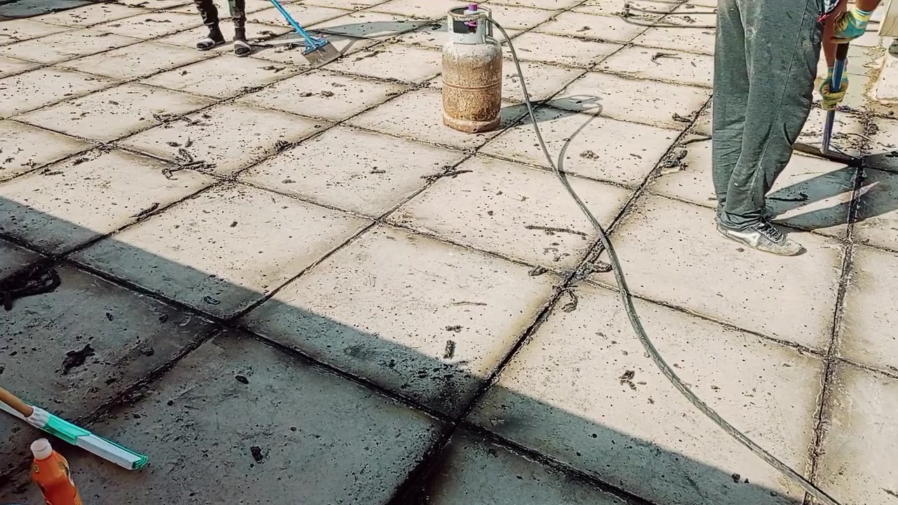 حافظ علئ بيتك من الرطوبه وسقوط الامطار. شغل ماستك درجه اولئ
قلع قديم وضرب ماستك جديد و كوي
(خصم لعوائل شهداء وايتام). نعمل كافه موسسات الحكوميه
لسنا الوحيدون لكننا الأفضل احنا رقم واحد 
منستلم فلوس اذا معجبك شغل
لاستفسار
***********
نعمل (طوز و اطرافه)
