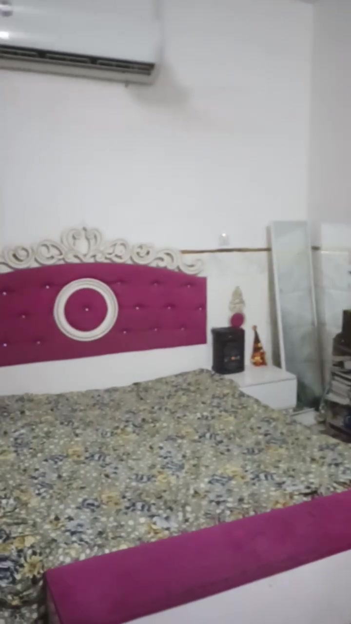 سلام عليكم غرفه نوم للبيع اي ضرر ما بيه 9 قطع مكاني بغداد ام الكبر ا رقمي *********** السعر 500
