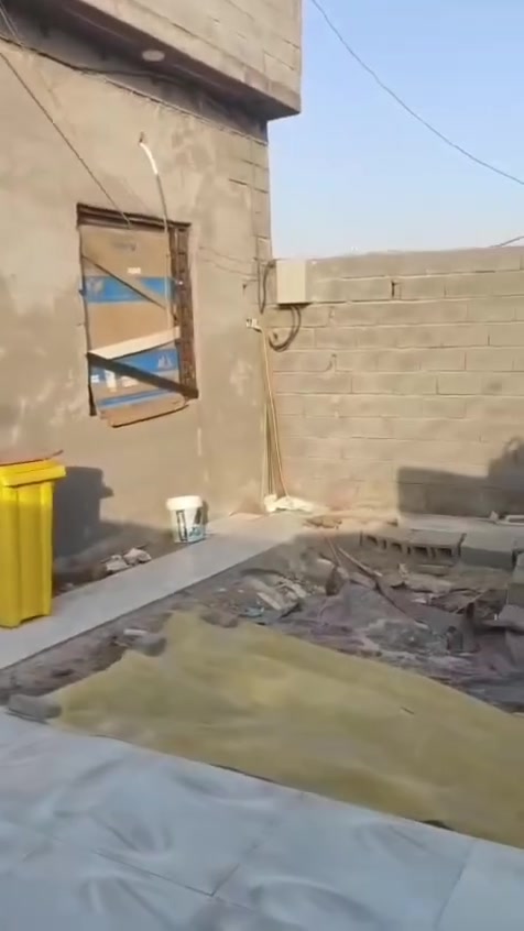 🏡✨ فرصة مميزة للبيع في أبو الخصيب ✨🏡
🔹 يتوفر لدينا دار سكن للبيع
📍 الموقع: أبو الخصيب – كوت ثويني
📌 قريب من جامع خديجة وعلى  قريب من أربع شوارع الفوك
📐 المساحة: 200 متر
🏠 مواصفات الدار:
🚗 كراج سيارة
🚿 صحيات داخلية وخارجية
🛏️ غرفتين
🛋️ صالة مريحة
🪑 ديوانية
💡 جميع الخدمات متوفرة (ماء، كهرباء، اسواق)
📄 نوع العقار: وقف شيعي
💰 السعر: 57 مليون
🔸 قابل للتفاوض
🔥 لا تفوّت الفرصة – موقع ممتاز وسعر مناسب 🔥***********
