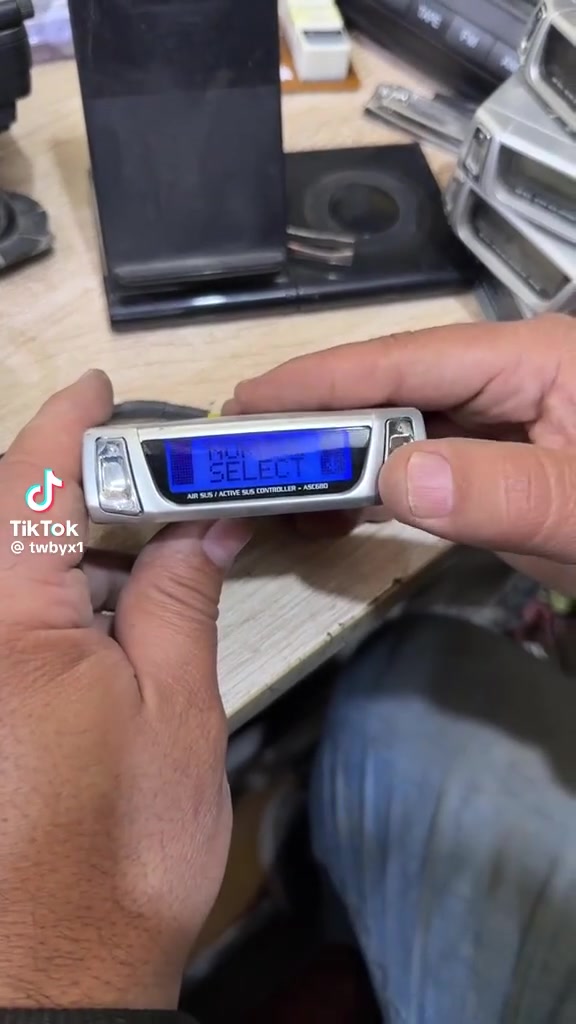 جهاز  جوبلس ماجستا تصعيد وتنزيل 9طكات نضيف كلش  ***********
