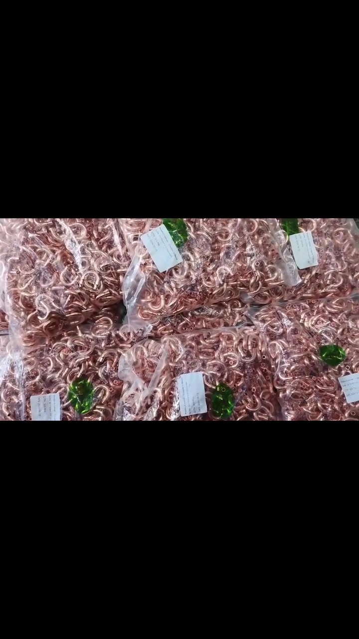 السلام عليكم ورحمة الله وبركاته 
U ثقيل حجم ¼  شرط أثخن شي بلسوق 
توصيل 🚚   🚚 🚚 سعر ألف قطعه ٣٥٠ ألف 
باقي آعداد قليله طبعا كل الاسعار على القديم وارخص
يوجد توصيل لجميع محافظات العراق 
احجز قبل نفاذ الكميه
***********
