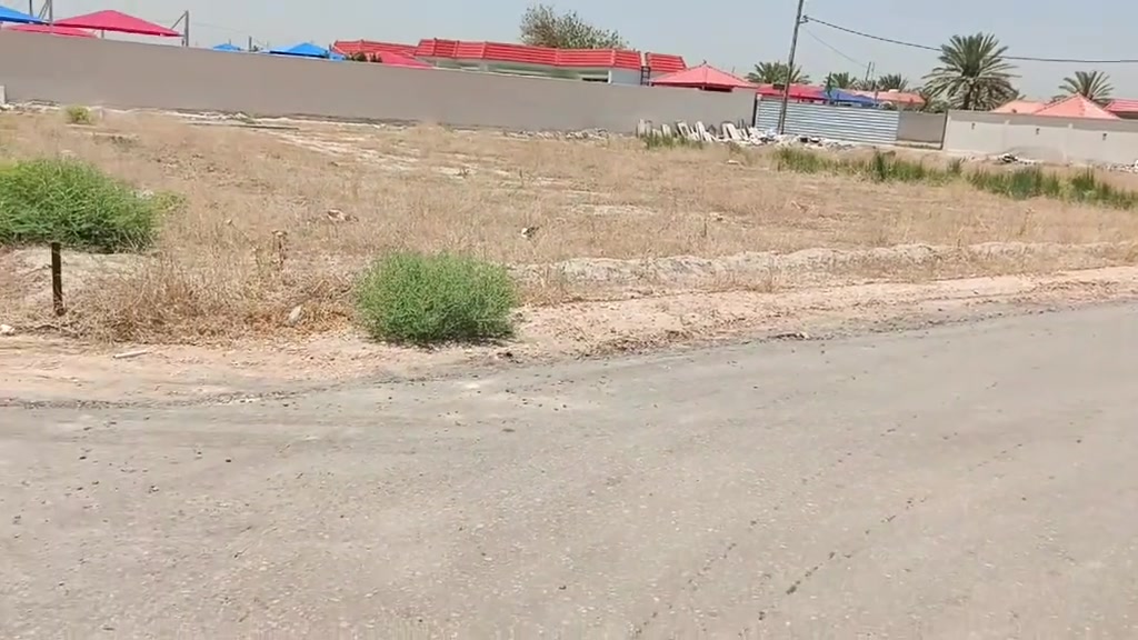يا الله عرض مميز كلش
سلام عليكم بسعر مناسب 
1600متر طابو زراعي سند 25 تحويل مباشر 
الوجها 44متر 
ركن على 3شوارع 
خدمات كامله تبليط ماء اساله كهرباء الشوارع اناره 
تصير سكن تصير مزرعه او استثمار 
تريد منه 800متر هم نبيع هم ركن على شارعين 
العنوان حله قرب العلويه شريفه بنت الحسن عليه السلام 
التفاصيل أكثر بالفيديو 
السعر والتفاصيل أكثر خاص او الاتصال على الارقام 
#ملاحظة# لمن يرغب في
 عرض عقار او ارضه طابو صرف او طابو زراعي عليه مراسلتنا او الإتصال
***********
***********
