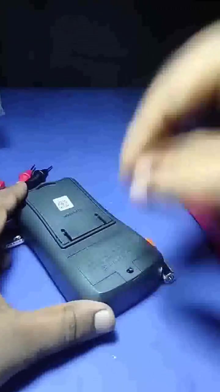 UNI-T UT33B+ |  افوميتر عملي للمنزل والورشة

رقم الوتساب ***********
