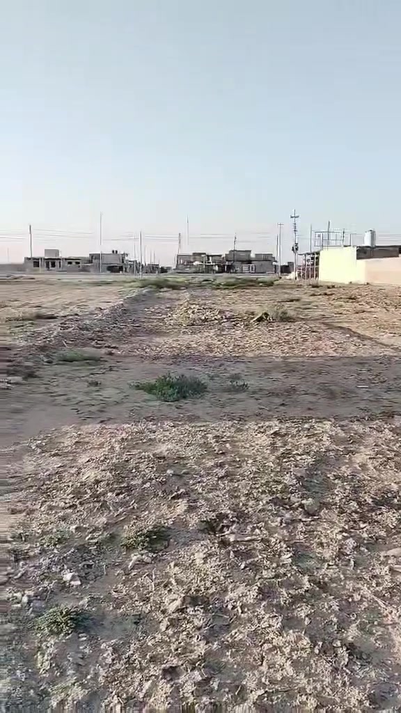 السلام عليكم نص دونم البيع مكان قريب على الملعب الدولي الجديد طابو صرف سند ٢٥ اي استفسار مراسله الصفحه او اتصال ***********

