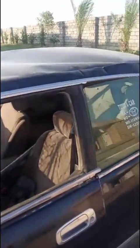 سلام عليكم ورحمة الله وبركاته
البيع كراون بطه موديل 93 رقم لانبار تحويل مباشر معاملتها جاهزه مهزوزه مكانها لانبار كرمه سعر 20 ورقه وترهم مراوس حسب القناعه رقم الهاتف ***********

