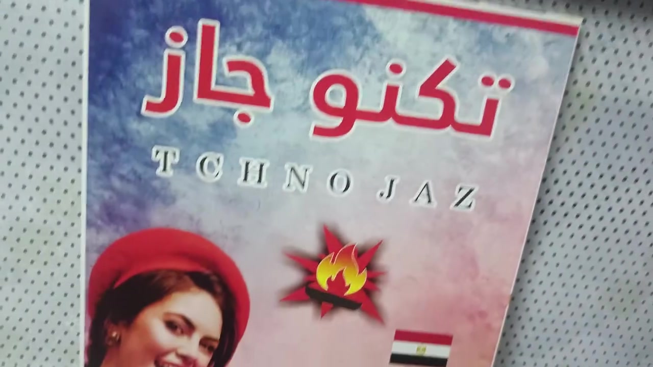 فرن • ممتاز • بدون تفاصيل