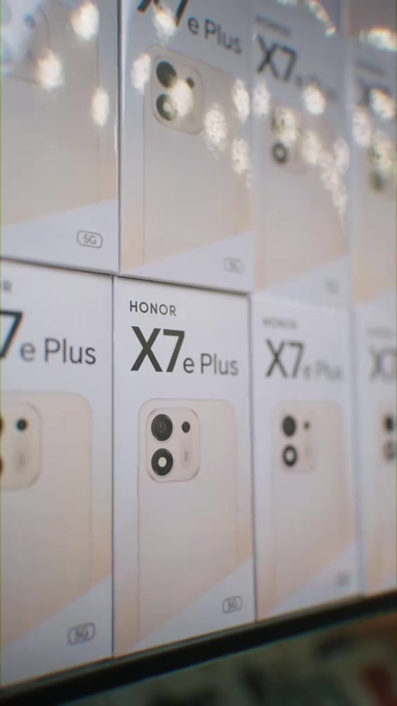 جهاز Honor الاقتصادي الجديد 🤩  Honor X7e plus 😎 ‎التوصيل متوفر لجميع محافظات العراق 🇮🇶  وتكدر تطلب جميع الأجهزة  بضمان عالم القلعة الذهبي  ( ضمان استبدال )   للطلب و الاستفسار يرجى الاتصال ☺️👇 معرض الكاظمية ( ساحة قريش )  :  أوقات العمل ( ١٠ ص  - ١٠ م ) *********** - *********** معرض المنصور ( شارع مول بابلون )  :  أوقات العمل ( ١١ ص - ١١ م )  *********** - *********** معرض زيونة ( شارع الربيعي ) : أوقات العمل ( ١١ص - ١١م )  *********** - *********** معرض الاعظمية ( شارع الضباط ) : أوقات العمل ( ١٢ م - ١٢ ص )  *********** - *********** معرض الدورة ( شارع أبو طيارة ) :  أوقات العمل ( ١٢ م - ١٢ ص ) *********** - *********** قسم الصيانة ( الربيعي ) : *********** #عالم_القلعة #اختيارك_الافضل 
