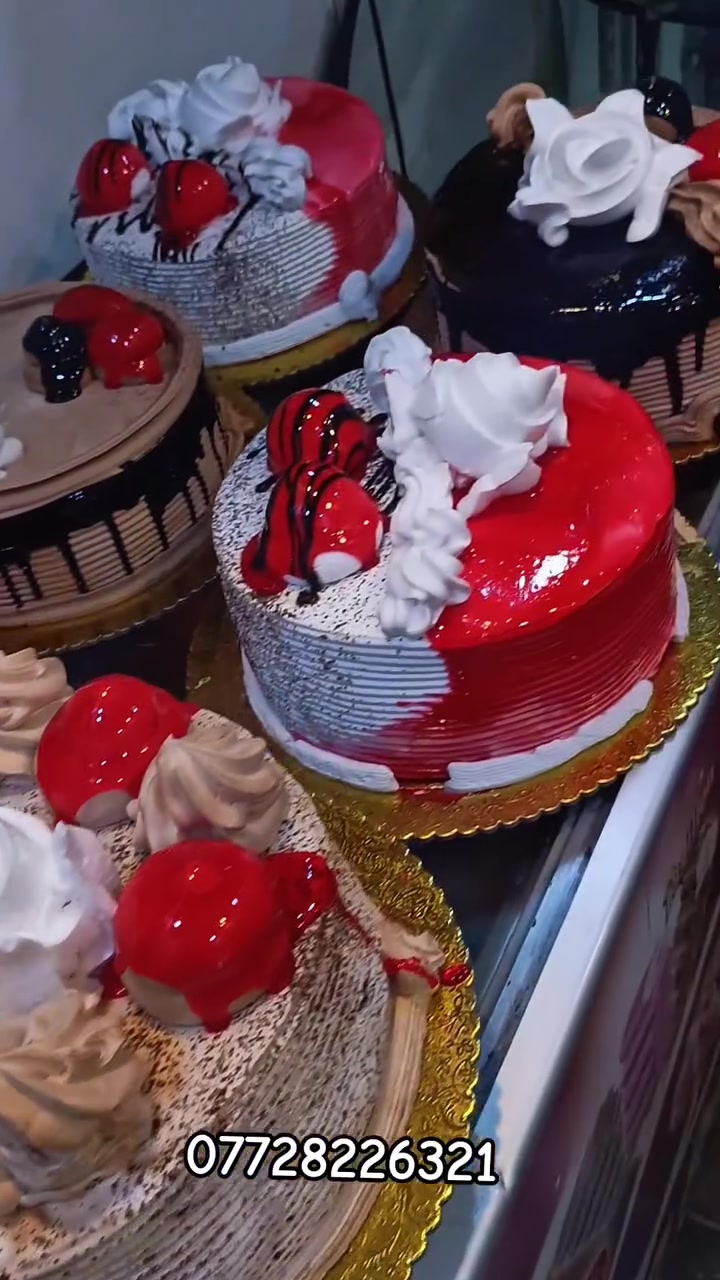 🎂✨ مرطبات النور لقوالب الكيك ✨🎂

📍 الموقع: الموصل - الجانب الأيمن
سوق حي المنصور - عمارة دكتور رعد

🚚 يوجد خدمة توصيل داخل الموصل

📞 للحجز والاستفسار:
📱 واتساب / اتصال: ***********

اطلب قالبك وخلي مناسبتك أحلى ويانة 🎂✨
