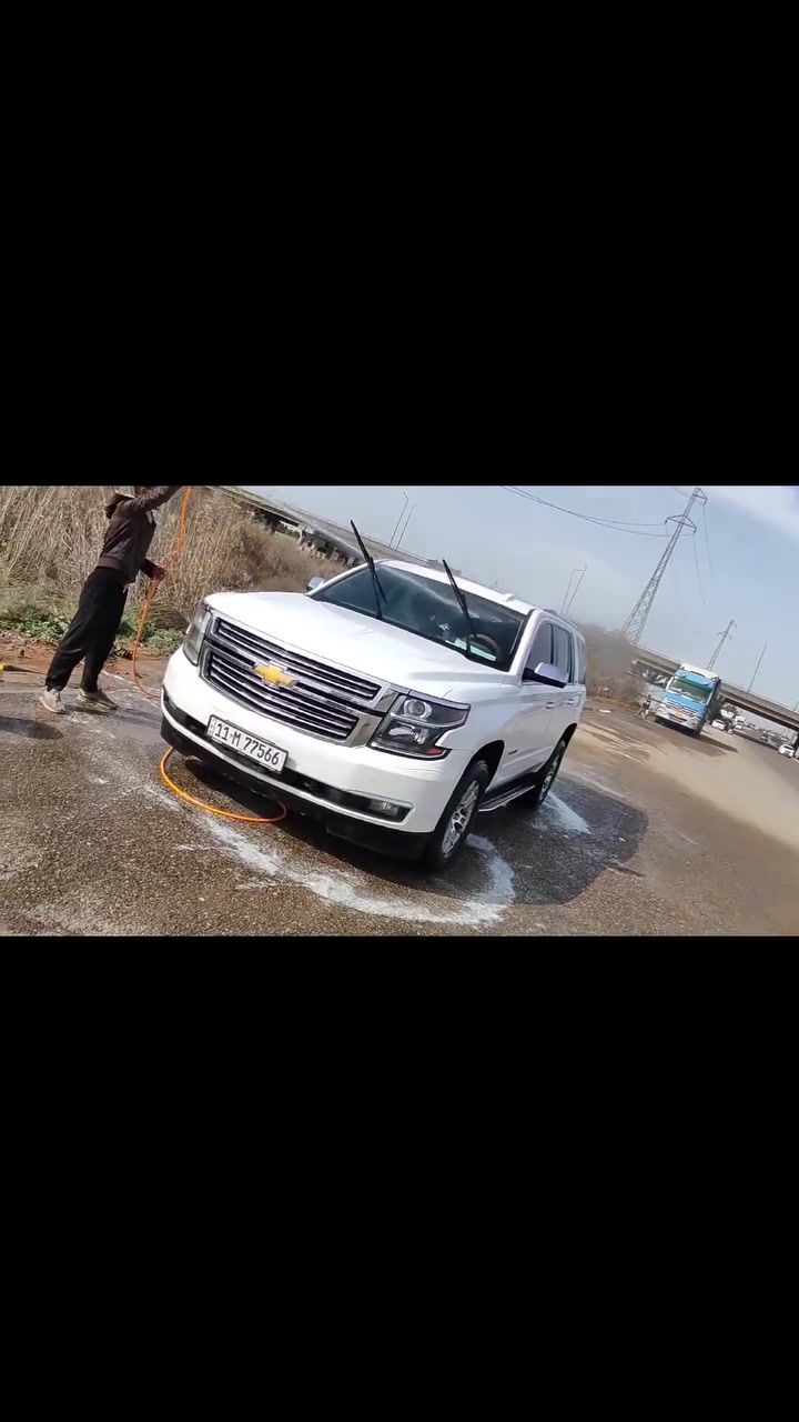 شوفليت تاهو LTZ خليجي 2015 
وكالة المنصور مابيها دينار مصرف فــوول فول  LTZ 

بيها طخات بسيطه انصبغن وكم شخط ما مبينات ، موجود السونار مالها جديد والباقي كل مكفول… 
تخم تاير كلش جديده بمعنا الكلمه وبالعافيه ع التكون من نصيبه السياره رقم بغداد.انكليزي

الموصفات :-

سقف DVD شغال

حساس امامي و خلفي 

جميع الكشنات كهرباء  وكشن سايق هزاز 

كشنات وستيرن ذاكرة وتدفئة وتبريد

نقطه عمياء 

لايت زنون عالي ناصي 

قاصه 

تشغيل عن بعد 

5 بصمات بوب و 2 بصمة تشغيل

جامه الخلفيه متحركه فتح كهربائي في البصمة

دوسات كهربائي شفط ويه الباب تفتح وتغلق

شاحن واير ليس 

ويل كروم. 20

داخل قرميدي مميز

جنطه ذكيه بالقدم  والبصمة تنفتح وتغلق

كير ومكينة 8 سلندر 5300 جدد ما مفتوحات

سلايت فتحه 

مري شفط وقلاب
وهواي مواصفات 
للاستفسار واتساب واتصال 
***********
