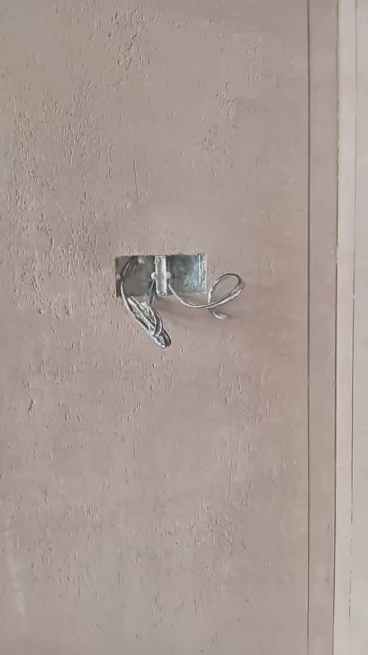 سلام عليكم شخل سمنت جص بورك شخل درجه وله وبسعر مناسب داخل كربلاء وهاث رقمي ***********
