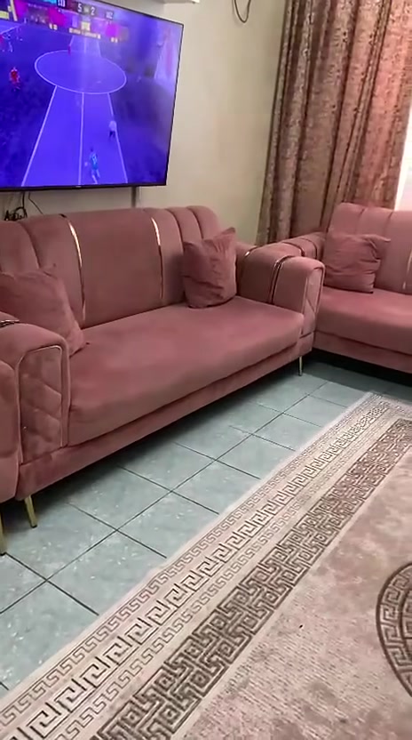 كنب • للبيع • لا تفاصيل