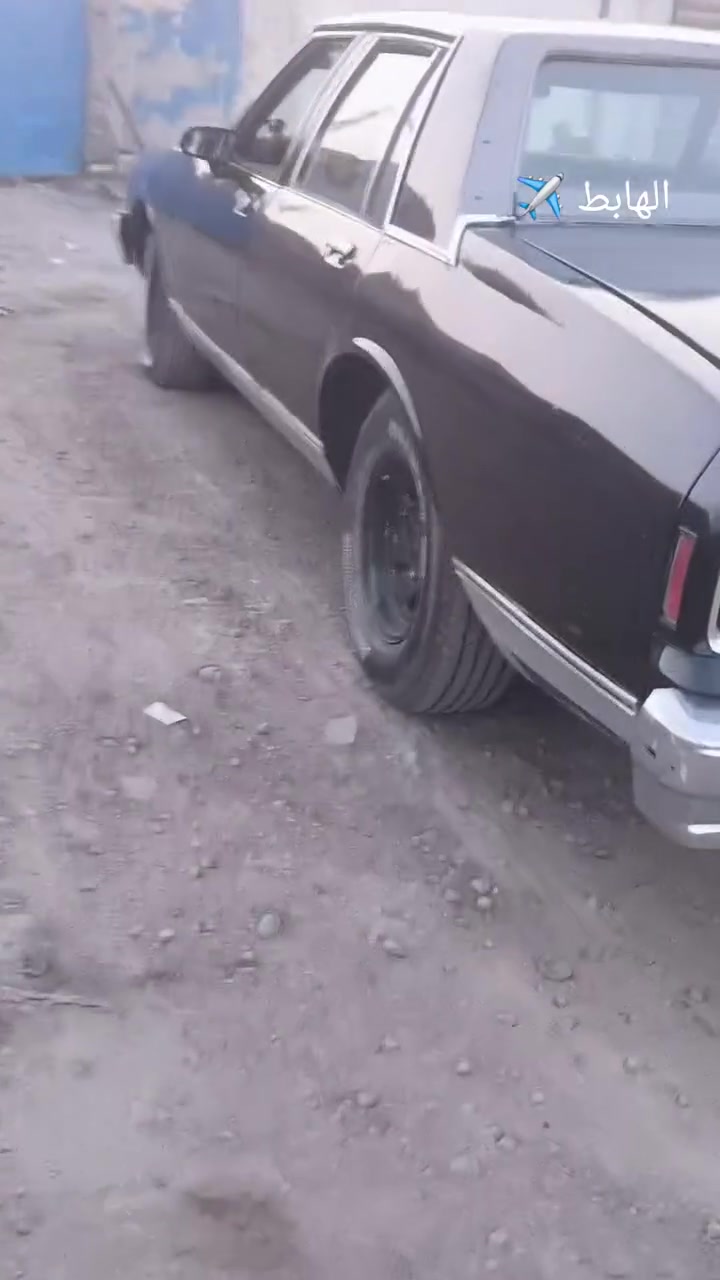 السلام عليكم سياره كابرس89 البيع او مروس بسياره تكسي بيجو سمند  جاهز من كلشي نقصها بس ربل حداديه سنويه لي ٣٠ مداور شوكت ما يعجبك مكينه عنكبوت مال بهبها ٩٩ تبريد شغال ويه السويج تريك وين. ما يعجبك تصال *********** السعر ٤٠ وبها مجال وذ مروس بسياره بيجو نضيف خصوصي عادي او سمند اومحور
