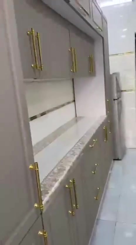 دار للبيع بسعر 49مليون مساحه 75متر واجهه 7ونص يحتوي على ثلاثة غرف نوم وصاله ومطبخ وحمامات عنوان بغداد الكرخ منطقة الدوانم نهاية شرطه الخامسه ***********
