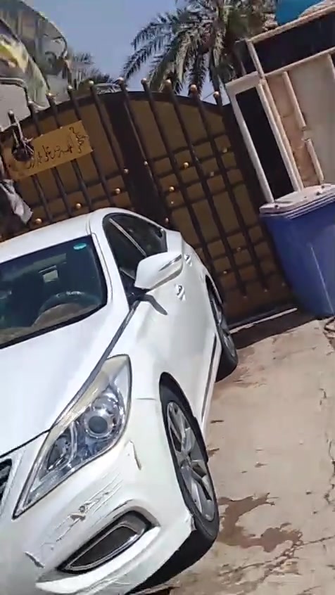 ازيرا • ٢٠١٣ • بابل