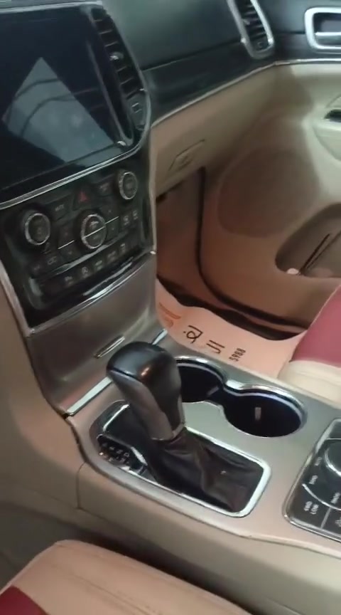 سياره لبيع نضيفه التفاصيل بل فيديو 
المكان سبع البور رقم صاحب السياره ***********
