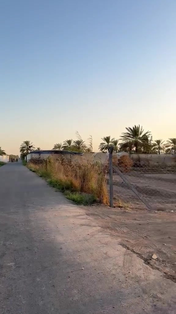 يا الله 
السلام عليكم 
#دونم للبيع نوع السند ملك #صرف العنوان #بغداد #المدائن التويثه قرب شارع سيد علي واجهه #27م الاستفسار #الاتصال 
***********
