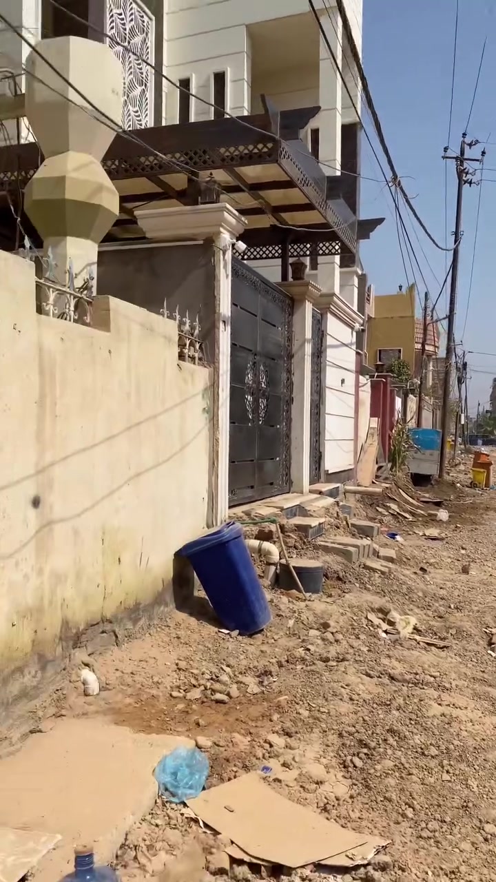 السلام عليكم
بيت للأيجار 150 متر الارضية مرمر
البيت مصبوغ وجاهز يحتوي على سبالت 2 مع مراوح
سايدين ام الخيل الفرع المقابيل مطعم طارق
رابع بيت عالشارع العام ***********
ايجاره مع الماء والكهرباء 550 الف صافي
