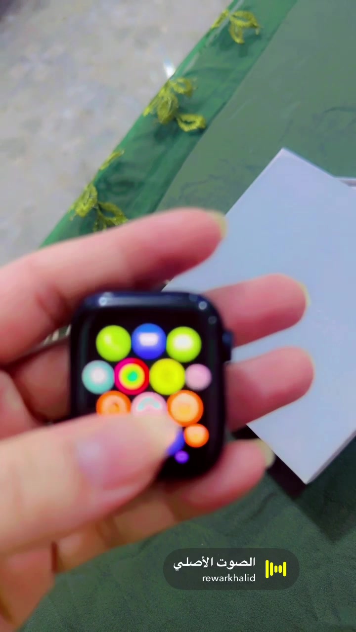 للبيع أومراوس مع ساعة هواوي (Apple Watch
Series) ال اي]
Apple Watch Series 7 (GPS) :الموديل
MKMX3B/A :رقم الطراز
السعة التخزينية: 32 جيجابايت
الحالة: نظيفة وأصلية، مع الحزام الرياضي
الأسود.
الخيارات: متاحة للبيع المباشر أومراوس (البدل)
مع ساعة هواوي بشرط تكون نظيفة.لحجم لساعه41