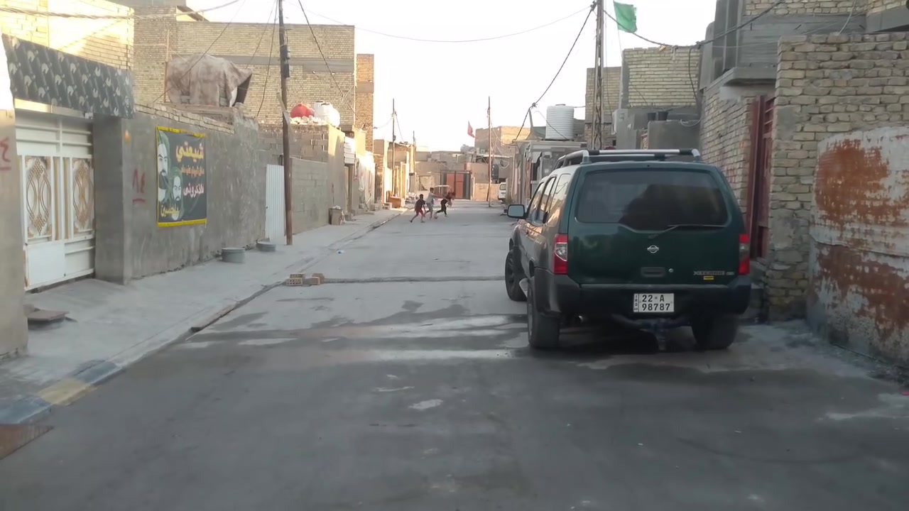 السلام عليكم بيت للبيع مساحه 240 حي طارق الشيشان قرب حسينيه اسد كوفه او ابو ماجد الوكيل قريب على الوسط خدمات كامله ماي مجاري تبليط انترنت سعر٦٥ التواصل على الرقم ***********
