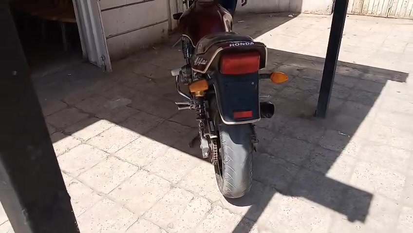 سلام عليكم سيبي  فور جيل اول 16 ولف مكينه مكفوله نقوصات بسيطه كلش السعر مليون و600 وبيه مجال مكاني ديوانيه
*********** 
سلام عليكم سيبي  فور جيل اول 16 ولف مكينه مكفوله نقوصات بسيطه كلش السعر مليون و600 وبيه مجال مكاني ديوانيه
