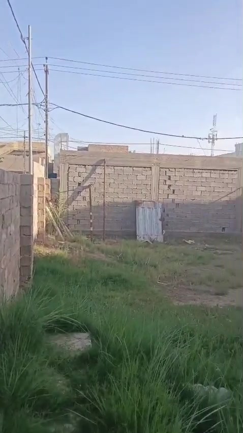 🏢 للبيع قطعة أرض تجارية مميزة – حي نزال

📐 المساحة: 630 م²
📏 الواجهة: 21 م
📏 النزال: 30 م
📍 ركن على شارع تجاري بالكامل
🏪 تحتوي على 5 محلات مؤجرة
🏗️ خلف المحلات توجد قطعة أرض ضمن الملكية

📄 الملكية: ورث، قسام شرعي كامل
📑 توجد وكالة من جميع الورثة

📍 العنوان: حي نزال، قرب جامع عبدالعزيز سالم السامرائي

📱 للتواصل: ***********
💬 التواصل فقط واتساب