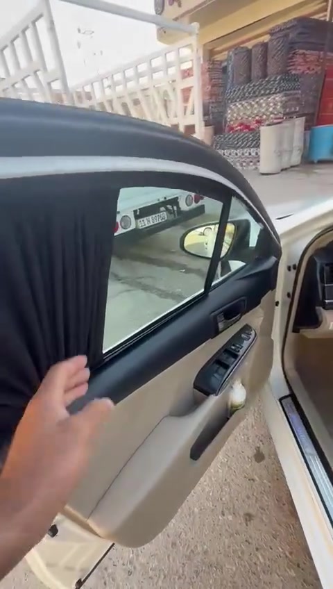 �🖤 بردات سحب أسود من مصنع سكراب ريسا 🖤🚗
✨ خلي سيارتك أريح وأكثر خصوصية!
بردات سحب أسود بجودة عالية، تصميم عملي وسهلة الاستخدام، ومناسبة لمختلف أنواع السيارات.

🔹 للسيارات 4 أبواب:
📦 تخم 4 قطع سحب أسود — قطعة لكل باب.

🔹 لسيارات التك قمارة 2 باب:
📦 تخم 2 قطع سحب أسود — للأبواب الجانبية.

✅ قماش قوي ومتين
✅ يحجب الضوء ويزيد الخصوصية
✅ شكل أنيق داخل السيارة
✅ سحب يدوي سهل مثل الستارة العادية
✅ تفصيل مناسب حسب نوع السيارة
✅ صناعة محلية – مصنع سكراب ريسا

📩 لطلب التخم:
أرسل لنا اسم و موديل السيارة حتى نساعدك بالتأكد من المقاس المناسب.

🚚 التوصيل متوفر لجميع المحافظات العراقية.

🔥 اطلب الآن وخلي سيارتك أكثر خصوصية وأناقة!

📞 للاستفسار والطلب: راسلنا على الخاص
(***********

نص مكتوب في الصور:
- مارسيدس دب سحب ٤ قطع
- مارك نفخ ثابت و سحب ٤ قطع
- راس الثور فلات سحب ٤ قطع