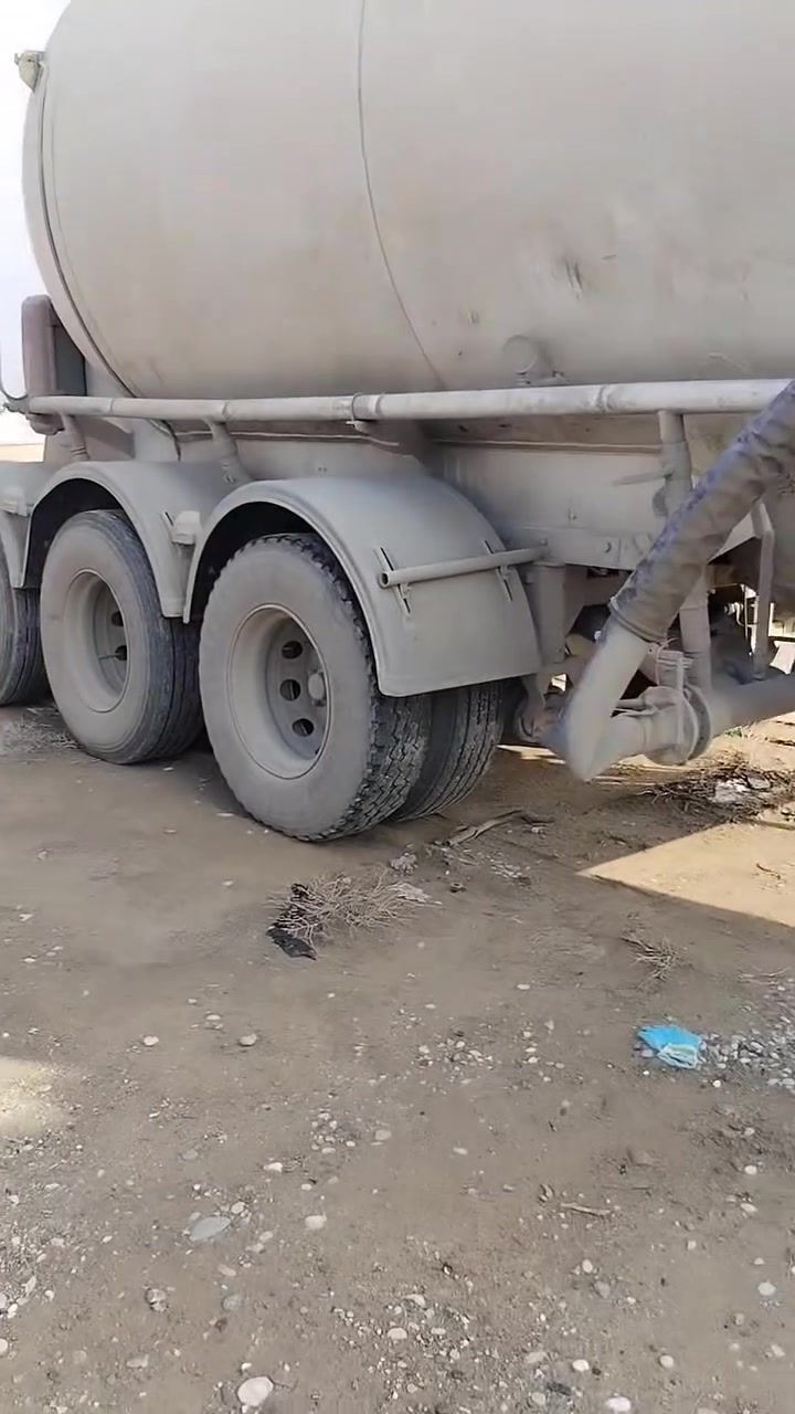 سايلو سويدي فافون٤عيون دبل تاير بلادي ٣دينكر  فصل و ربط سليماني دويز ام طيران تفريق ٢٧دةقيق//*********** //***********
