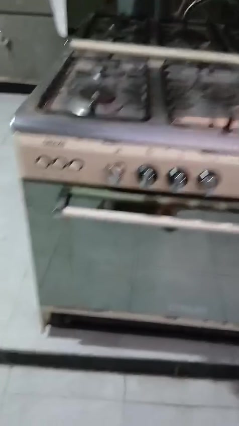 غراض للبيع كلمن وسعرة للاستفسار الاتصال على الرقم التالي ***********
