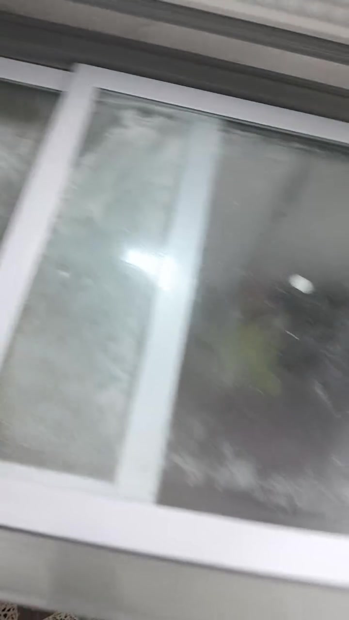 مجمدات اثنين للبيع وحده جديده وحده مستعمله امانت الله تجميدهن ايخبل وعله الفحص سبب البيع اريدنشتري وحده جبيره بدل الثنين  سعرالجديده ٢٦٠ والمستعمله ١٧٥وثنينهم نفس القياس وكولش نضيفات *********** التصال عله هذا الرقم

