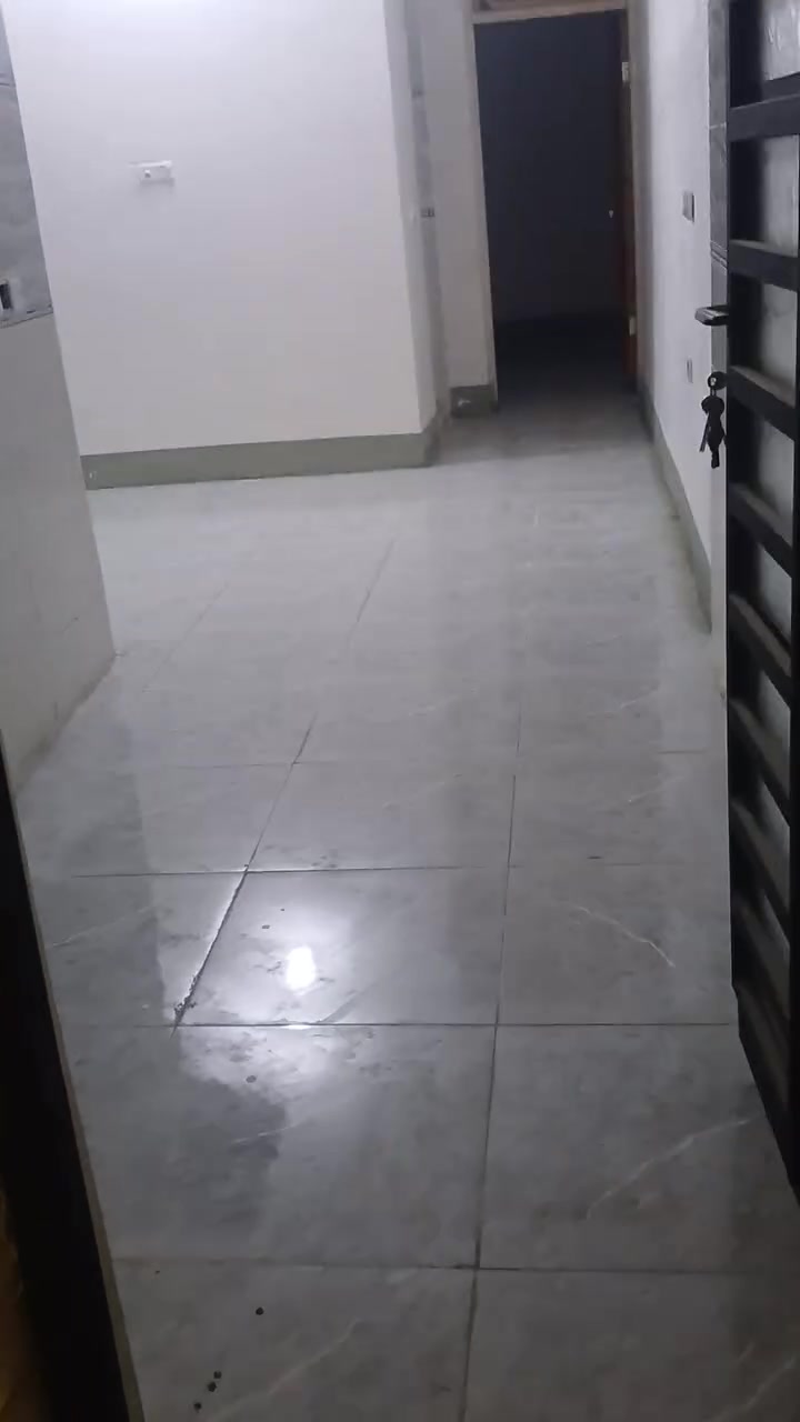 السلام عليكم
بيت اليجار جديد مساحه ٩٠ متر مال عائله زغيره كامل خدمات

 ماء موجود خير من الله يجار ٣٠٠

العنوان حي ١٨ قرب مدرسه الحشد 

***********////***********
