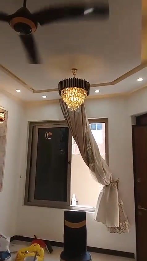 صباغ متفرغ عمل كل ما يخص صبغ وديكور عمل انسب الاسعار مكاني بغداد الدور***********  وتساب
