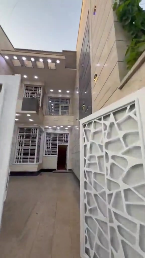 زيونة محلة 710 • ٢٠٠م • ٥غرف