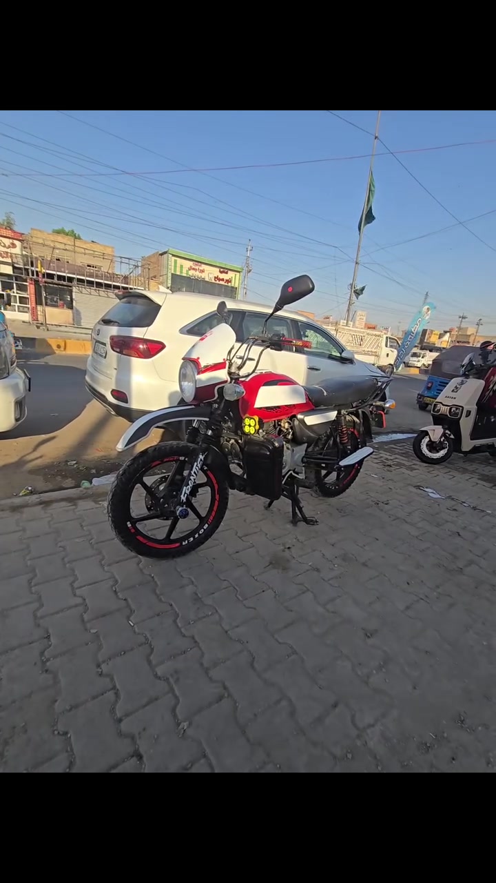 سلام عليكم
بوكسر رقم بغداد  
مراوس  بجيل اول او ثاني ياباني 
مكان بغداد. 
*********** واتساب او تصال
