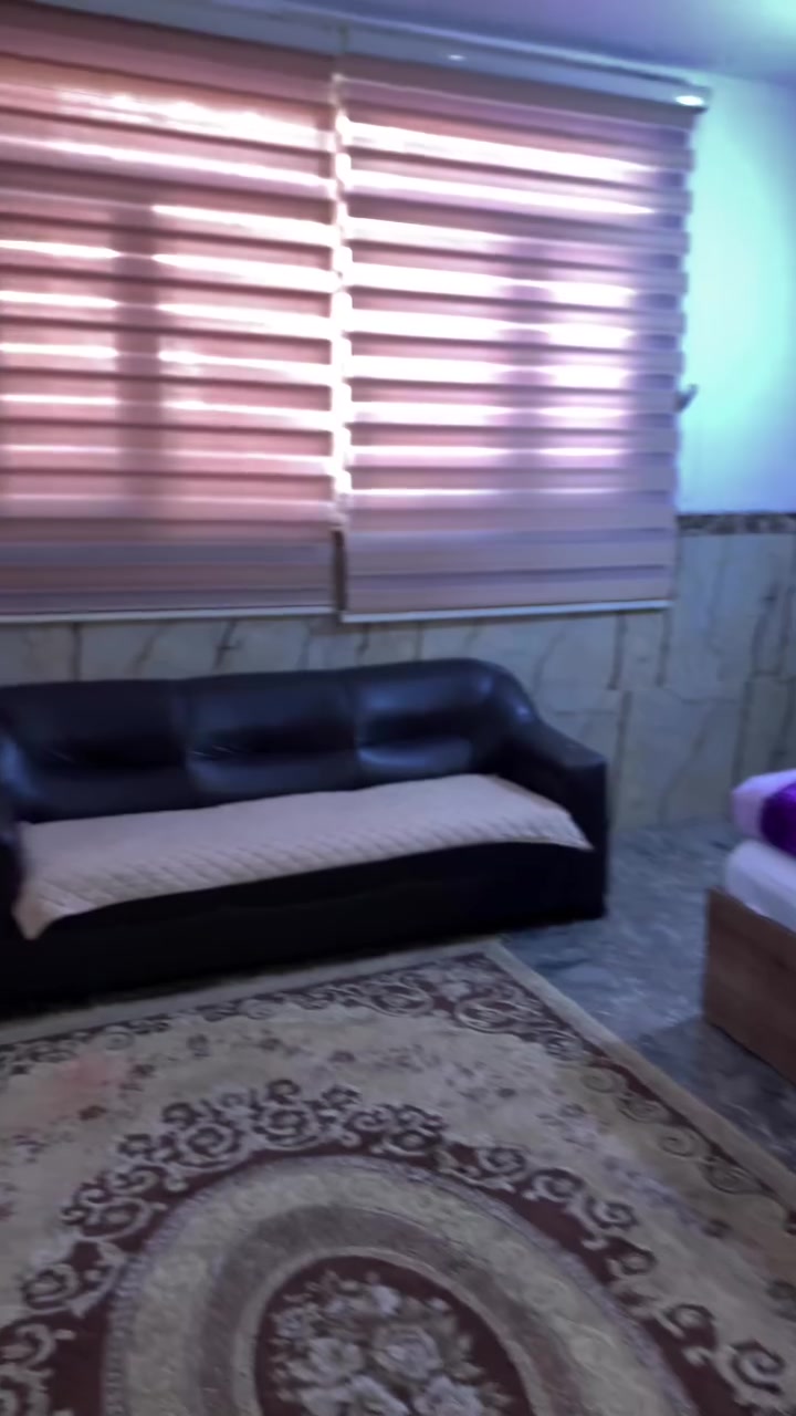 بسم الله الرحمن الرحيم
يسر فندق وسويتات سيدة الشام 
بااستقبال الزائرين الكرام 
يبعد الفندق عن الامام 250 متر 
تتوفر جميع وسائل الراحه 
خدمات 
الانترنيت
المصعد 
الكهرباء 24 ساعه
بنظام دفاعي طارئ 
عنوان الفندق : شارع السدره _ العچيسه_مقابل مطعم شمس الوارث 
للاستفسار الاتصال :***********
