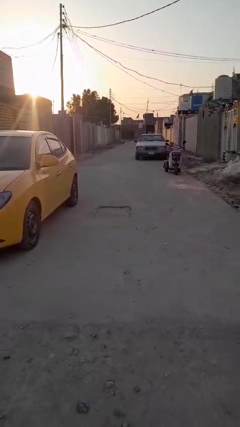 سلام عليكم 
هيكل زراعي للبيع بحي الصادق  خلف احسنية ابو طارق 
المساحه ٢٠٠ متر  متوفر كافة الخدمات للستفسار اتصل او وتساب ***********
