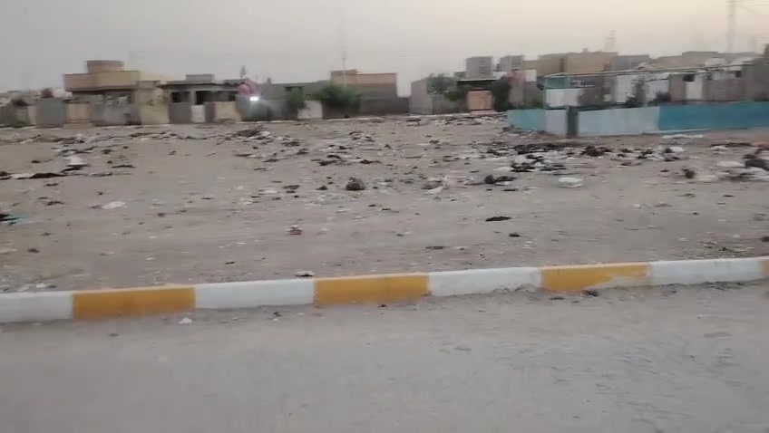 مكلف بالنشر
بيت للبيع 200 متر طابو تحويل مباشر
الحي العسكري قرب مولد بيت زرير
مقابيل متنزه 
السعر 45 مليون وبيه مجال 
اتصل عل الرقم ***********

